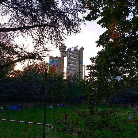 Parkwest Arena Lux Apartamento *