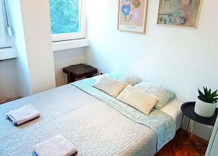 Parkwest Arena Lux Apartmán